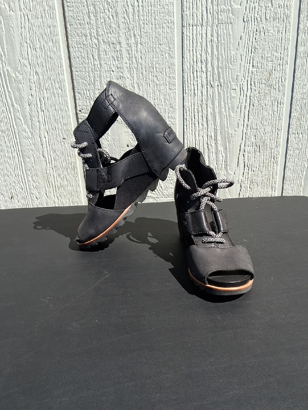 Sorel Women's Leather Joanie ll Lace Up Wedge Sandals